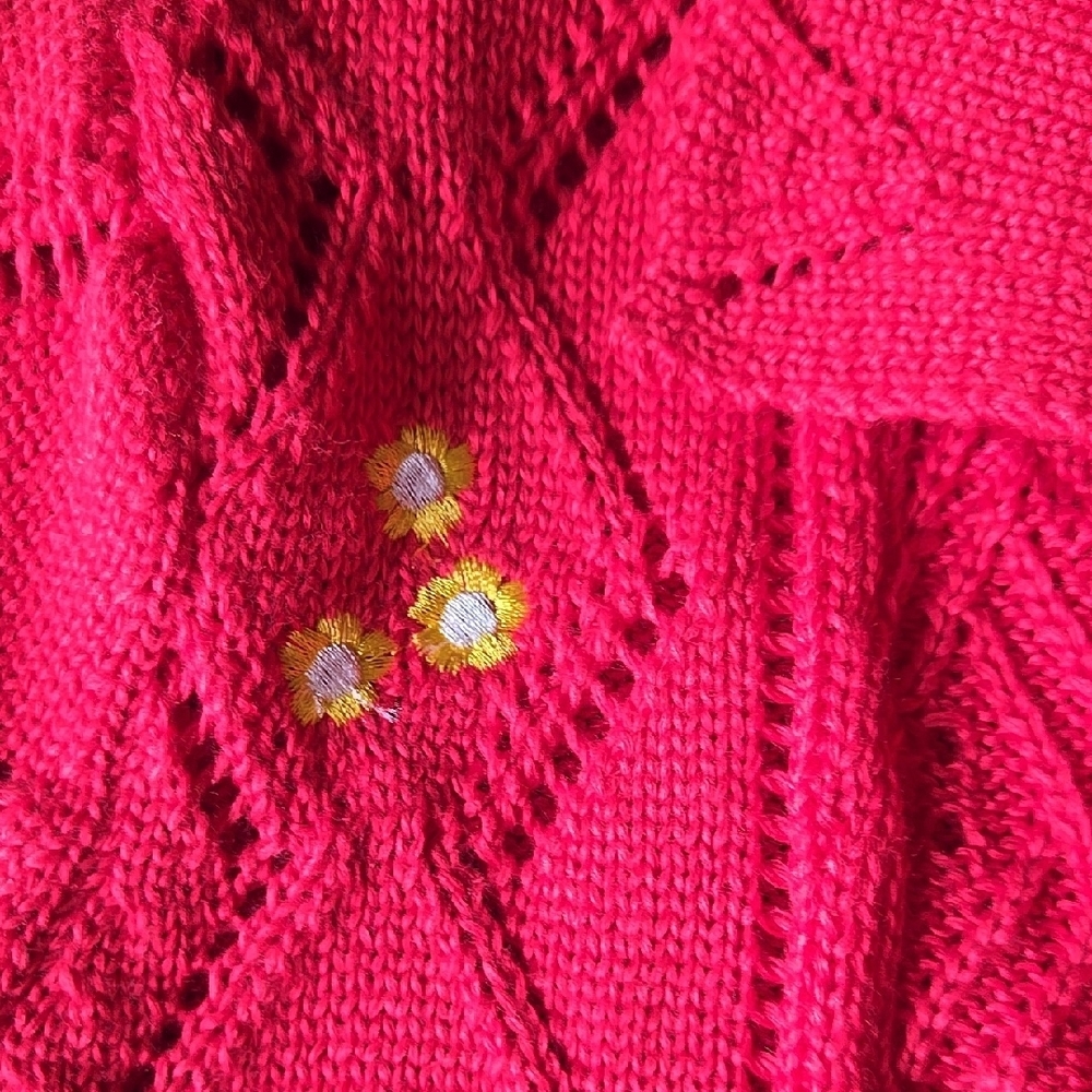 Vintage Inspired Red Knit Sweater w Floral Embroidery Cottagecore GrandmaCore - Picture 4 of 5